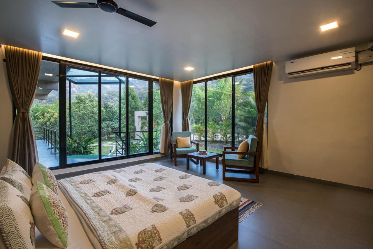 Saffronstays Mountain Aer, Карджат Экстерьер фото